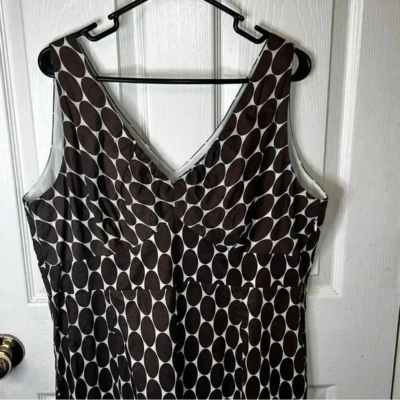 EUC Boden Fit Flare Brown White Polka Dot Sleeveless Midi Dress Size 18L - Picture 2 of 6